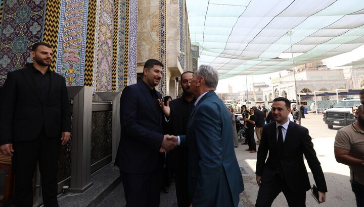 زيارة السفير الصربي لدى العراق للعتبة الحسينية المقدسة