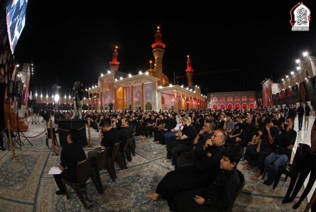 العتبة الكاظمية المقدسة تواصل برنامجها العزائي للعشرة الثانية من شهر محرم الحرام