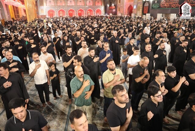 العتبة الكاظمية المقدسة تواصل برنامجها العزائي للعشرة الثانية من شهر محرم الحرام