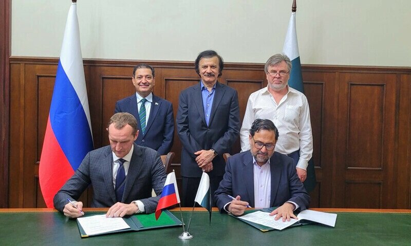 پاکستان اور روس کے درمیان اسٹیل ملز کی بحالی کیلئے پروٹوکول پر دستخط پاکستان اور روس کے درمیان اسٹیل ملز کی بحالی کیلئے پروٹوکول پر دستخط