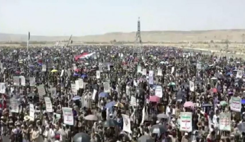 مسيرات في صعدة تحت شعار"نصرة لغزة.. مسيراتنا مستمرة وعملياتنا متصاعدة"