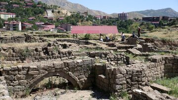 Mohra nimêjê ji gorra Seyîd Şûhade (s.x) li Keleha Bitlîsê, Tirkiye hat dîtin + wêne