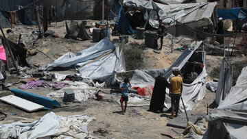 17 Palestinians killed in Israeli raids; GHF aid sites under scrutiny