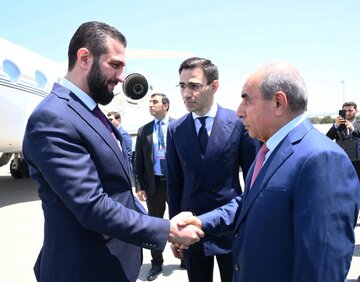 Суријаја һаким кәсилмиш вәһһаби террорчу Голани (Әһмәд әш-Шараа) Азәрбајҹана ишҝүзар сәфәрә ҝәлиб