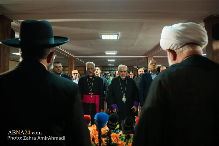 Photos: National Conference "Divine Religions and Aggression of Zionism and West on Iran"