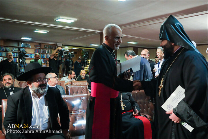 Photos: National Conference "Divine Religions and Aggression of Zionism and West on Iran"