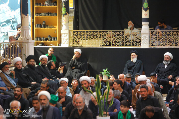 Photos: Imam Hussain mourning ceremony held at house of late Ayatollah Broujerdi
