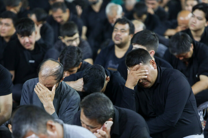 عزاداری هیأت‌های مذهبی مهاجرین افغانستانی در حرم مطهر رضوی