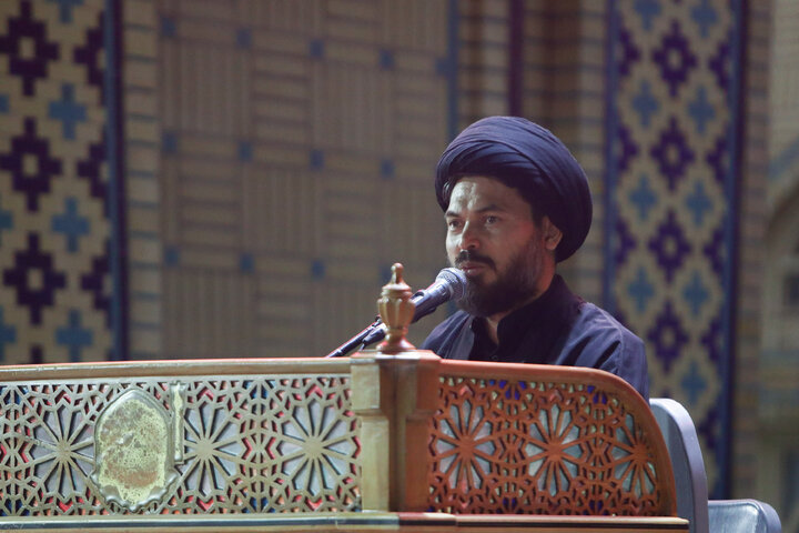 عزاداری هیأت‌های مذهبی مهاجرین افغانستانی در حرم مطهر رضوی