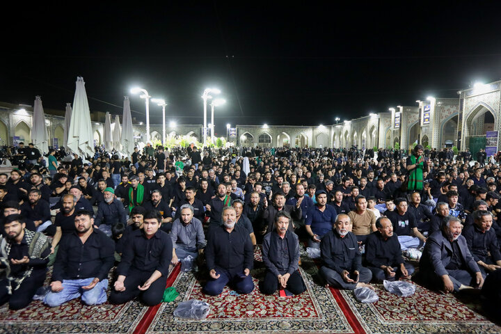 عزاداری هیأت‌های مذهبی مهاجرین افغانستانی در حرم مطهر رضوی