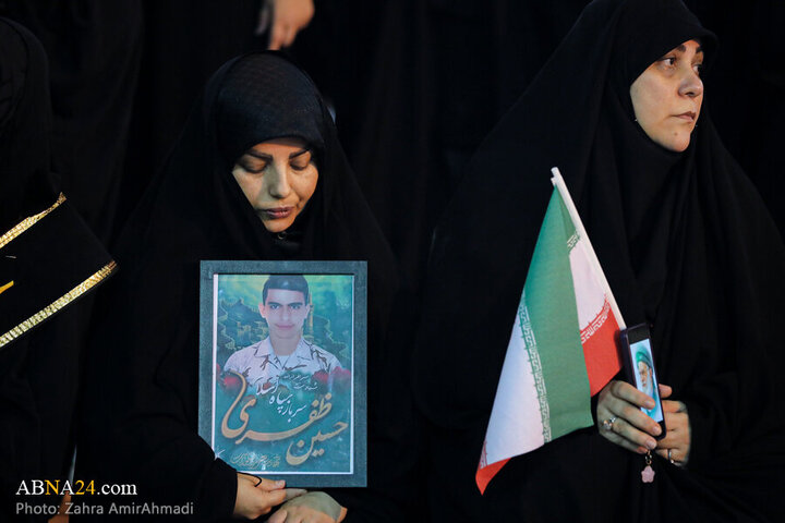 Photos: Presence of Families of Martyrs of Zionist Regime's attacks in Behesht Zahra Cemetery