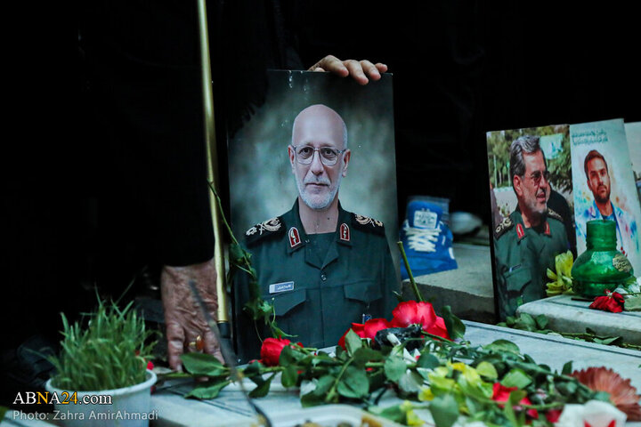 Photos: Presence of Families of Martyrs of Zionist Regime's attacks in Behesht Zahra Cemetery