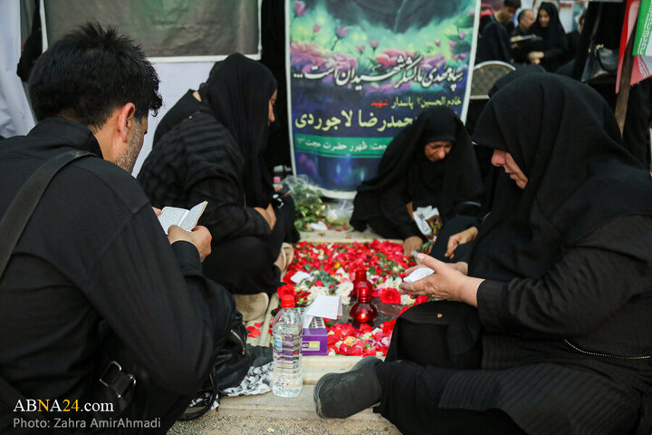 Photos: Presence of Families of Martyrs of Zionist Regime's attacks in Behesht Zahra Cemetery