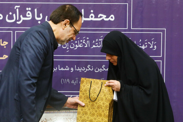 گزارش تصویری | محفل قرآنی به سوی فتح در حرم مطهر رضوی