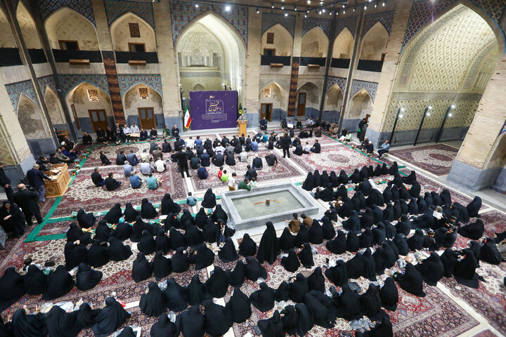 گزارش تصویری | محفل قرآنی به سوی فتح در حرم مطهر رضوی