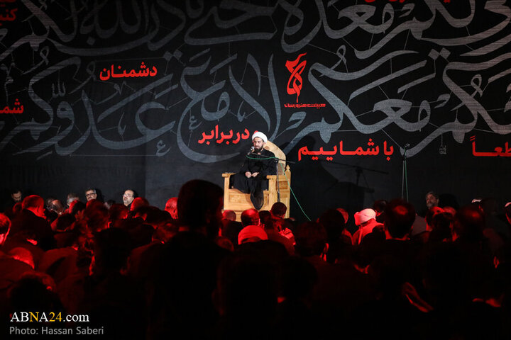 Photos: Third night of Imam Hussain mourning ceremony held by Arts and Media Heyaat in Qom