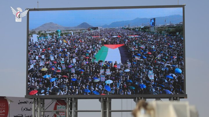 تقرير مصور/ مسيرة جماهيرية كبرى في العاصمة اليمنية نصرة للشعب الفلسطيني المظلوم