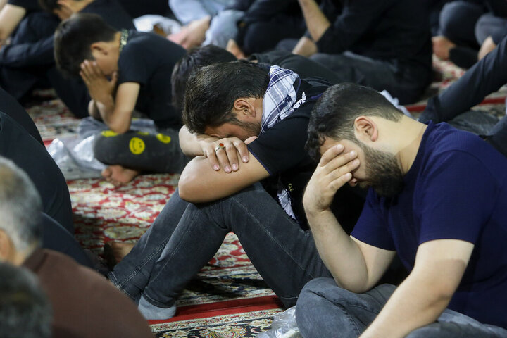 Photos: Afghan migrant mourning groups gather at Imam Reza Shrine