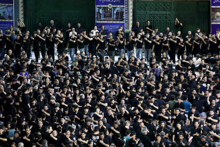 Photos: Afghan migrant mourning groups gather at Imam Reza Shrine