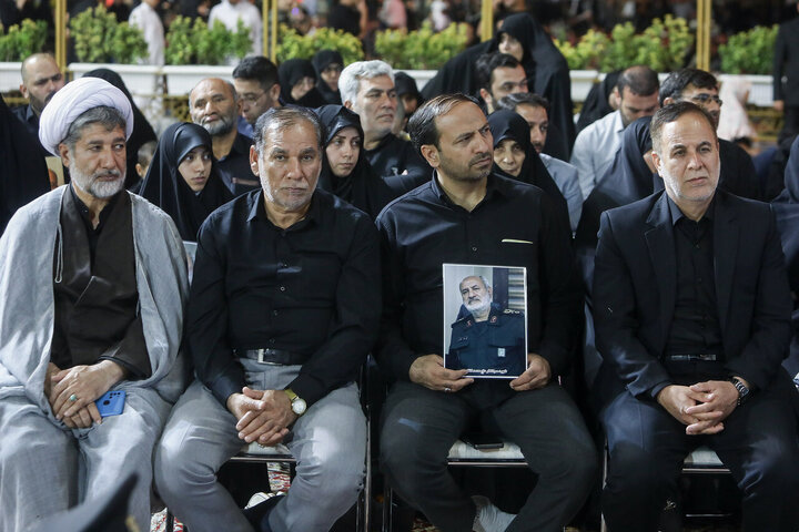 Photos: Commemoration ceremony for Iranian martyrs held at Imam Reza holy shrine