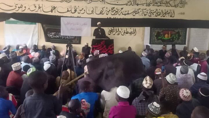 تقرير مصور/ مجلس عزاء استشهاد الامام الحسين(ع) في أوغندا