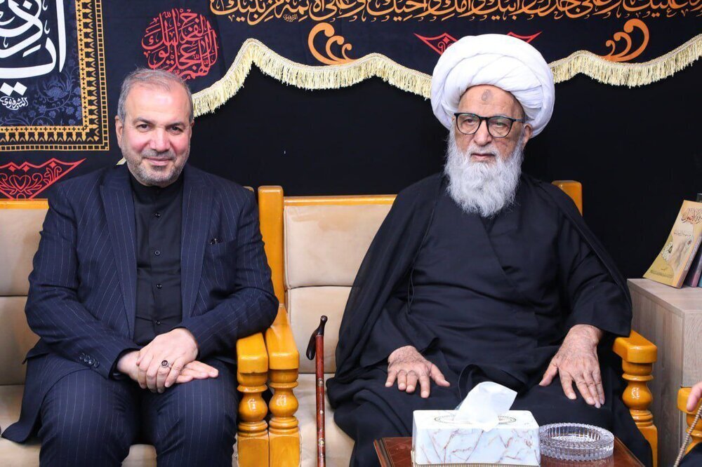 Iran’s ambassador to Iraq meets with Grand Ayatollah Bashir Najafi