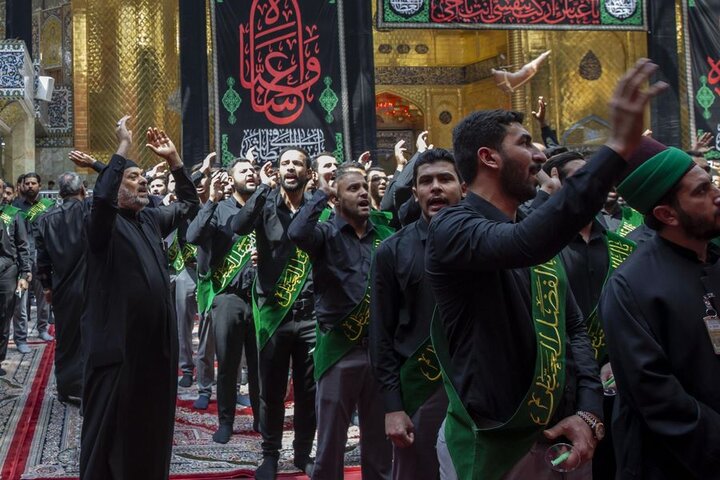 إحياء اليوم السابع لذكرى شهادة الإمام الحسين (ع) عَبرَ موكب عزاءٍ موحّد العتبتين المقدستين في كربلاء