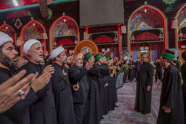 إحياء اليوم السابع لذكرى شهادة الإمام الحسين (ع) عَبرَ موكب عزاءٍ موحّد العتبتين المقدستين في كربلاء