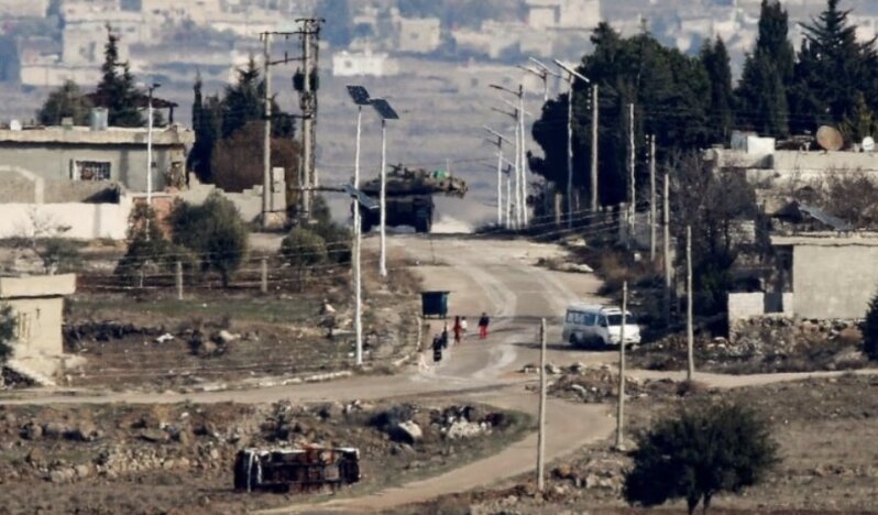 İsrail Kuneytra'da tarım arazilerini küle çevirdi; HTŞ seyirci kalıyor