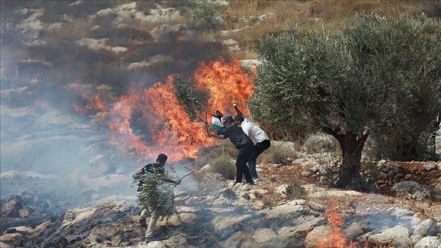 Extremist Jewish settlers torch Palestinian farm building in Deir Dibwan