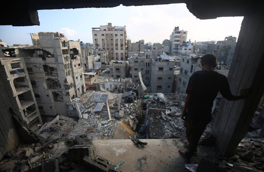 مقتل 87 فلسطينيا جراء القصف الإسرائيلي منذ فجر السبت بينهم 34 من منتظري المساعدات