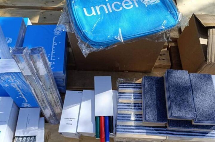 توزیع بسته‌های آموزشی به ارزش ۱۰۰ میلیون افغانی در چهار استان افغانستان آغاز شد