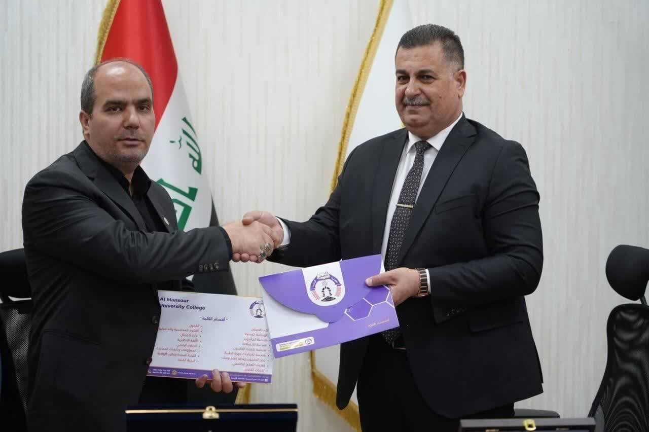 جامعة الإمام الرضا(ع) الدولیة تُوقّع مذکرات تفاهم مع العدید من الجامعات العراقیة