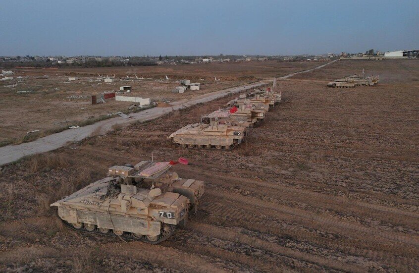 "كتائب القسام": استهدفنا دبابة إسرائيلية شرق حي الزيتون ورصدنا هبوط الطيران المروحي للإجلاء