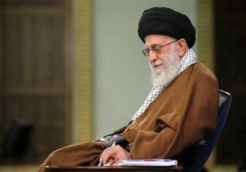 Ragirtina sê hiqûqnasên Encûmena Parêzvanan bi fermana Rêberê Giranqedr ê Şoreşa Îslamî