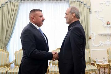 پزشکیان: هەمبەر بە دوژمنی هاوبەش، پاڵپشتی یەکتر بین