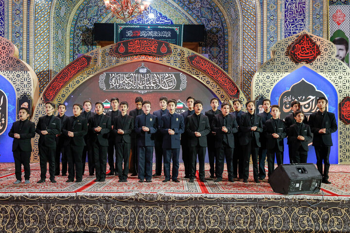 محفل شعر هنرمندان در حرم مطهر رضوی