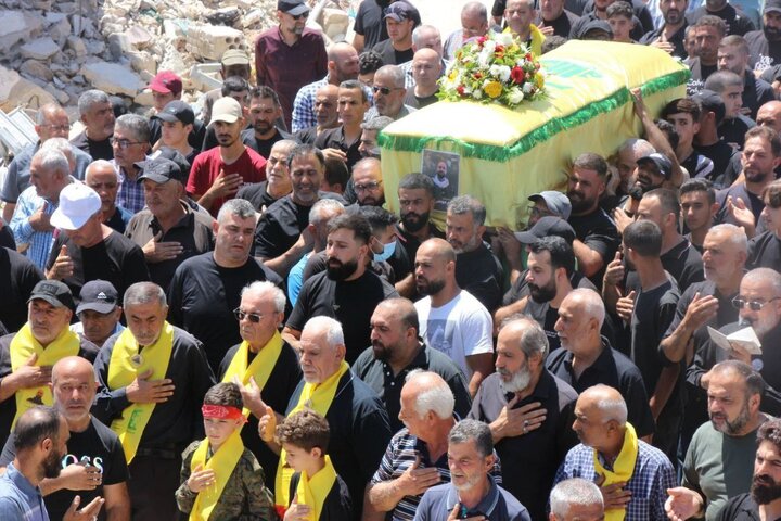 حزب الله وجماهير المقاومة يشيّعون الشّهيد وسام موسى في الخيام