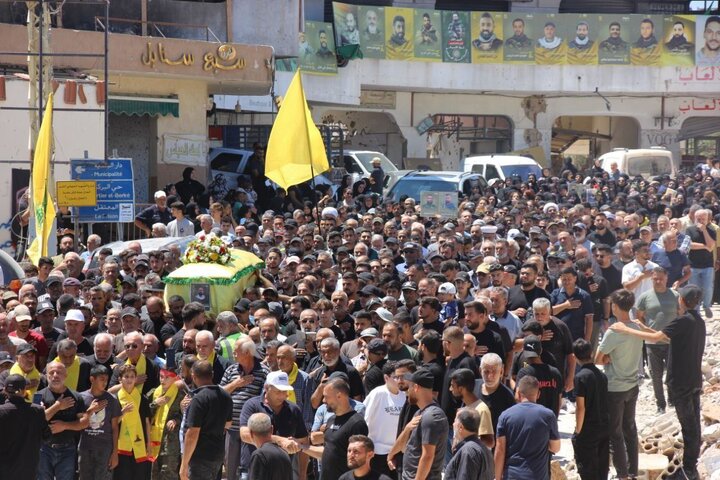 حزب الله وجماهير المقاومة يشيّعون الشّهيد وسام موسى في الخيام