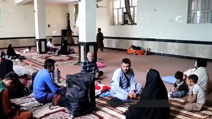 اسکان موقت مهاجران بازگشتی از ایران در مسجد جامع فاطمیه استان قندهار افغانستان + ویدئو