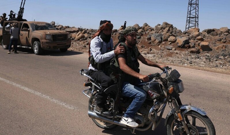 İsrail'den HTŞ'ye: 'Süveyda artık kırmızı çizgimiz değil'