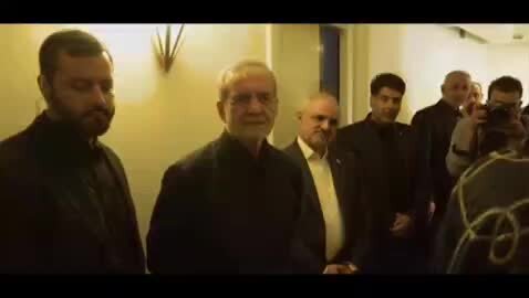 ویدیو | روایت تصویری از حضور بی‌واسطه رئیس‌جمهور نزد مردم آسیب‌دیده از جنگ