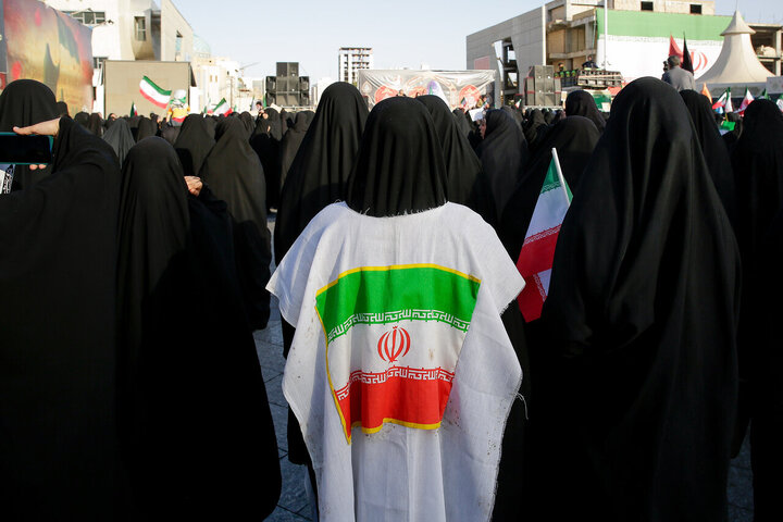 Mga ulat ng Larawan: Mga Martsa para sa Araw ng Kalinisang-Puri at Hijab sa Banal na Lungsod ng Mashhad
