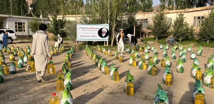 ویدئو | توزیع کمک‌های غذایی آیت‌الله یعقوبی در شهرستان یکه‌ولنگ افغانستان