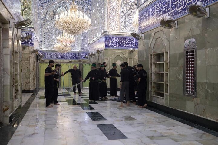 غسل حرم مرقد أبي الفضل العباس (عليه السلام)