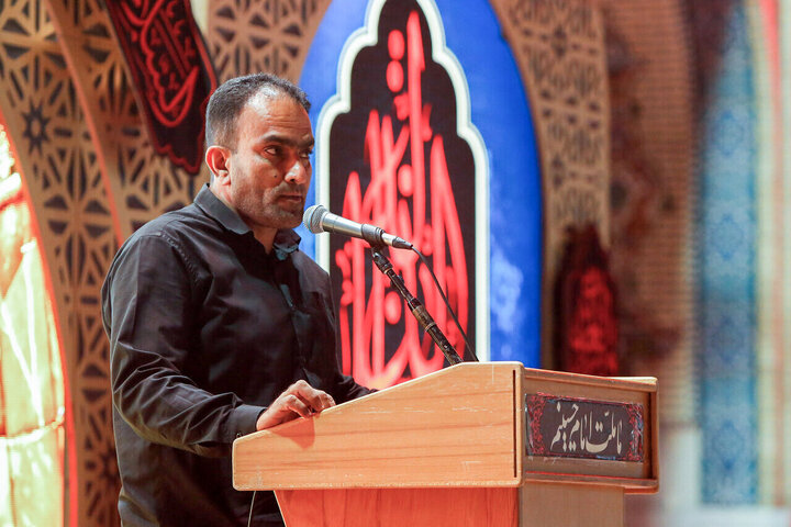 تقرير مصور/ أمسية شعرية في صحن القدس التابع للحرم الرضوي الطاهر بمدينة مشهد