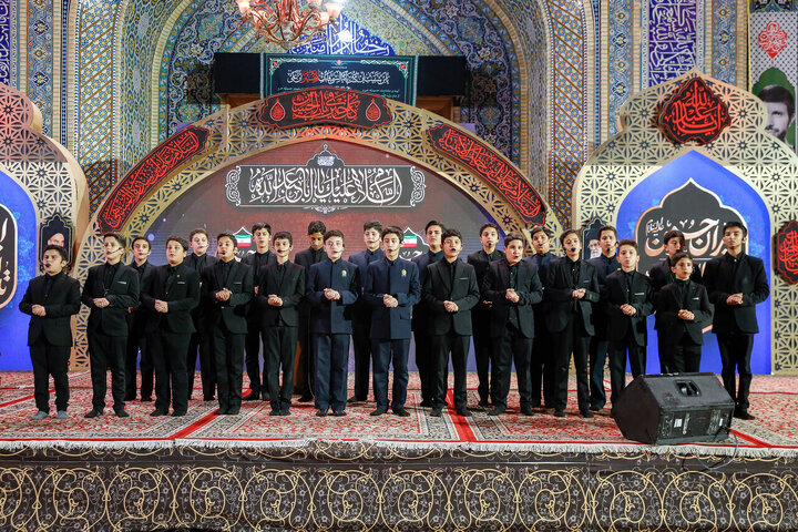 تقرير مصور/ أمسية شعرية في صحن القدس التابع للحرم الرضوي الطاهر بمدينة مشهد