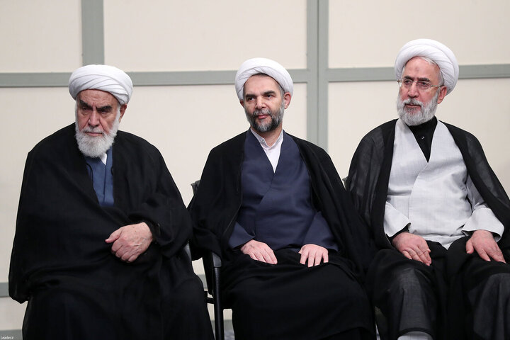 Informe fotográfico | El Líder Supremo de la Revolución Islámica de Irán recibe al presidente y a los altos cargos del Poder Judicial