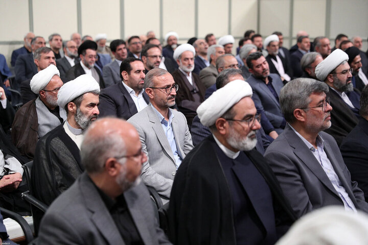 Informe fotográfico | El Líder Supremo de la Revolución Islámica de Irán recibe al presidente y a los altos cargos del Poder Judicial