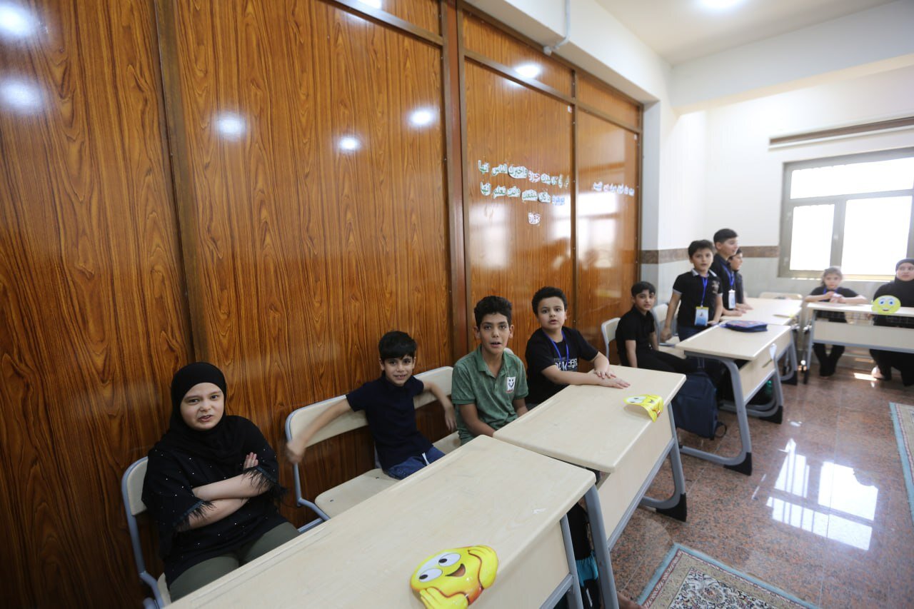 العتبة الحسينية تقيم دورة خاصة للاطفال في مجال الذكاء الاصطناعي